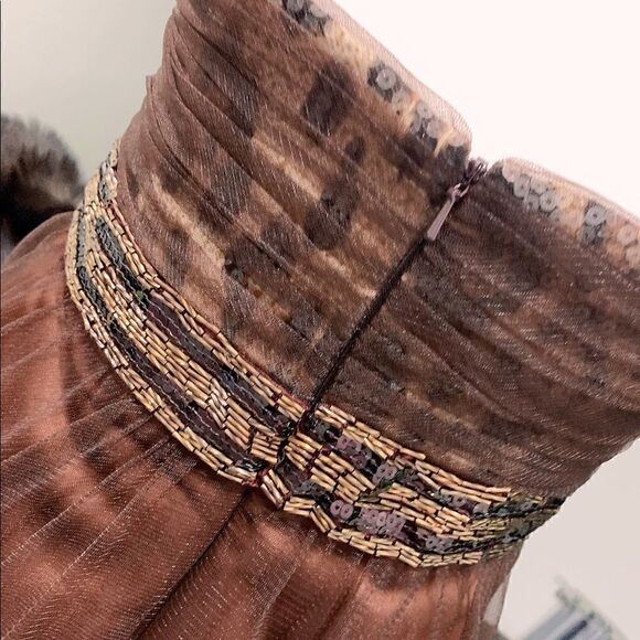 Chic Asymmetric Design, Beaded & Sequined Evening Dress - Picture 14 of 15